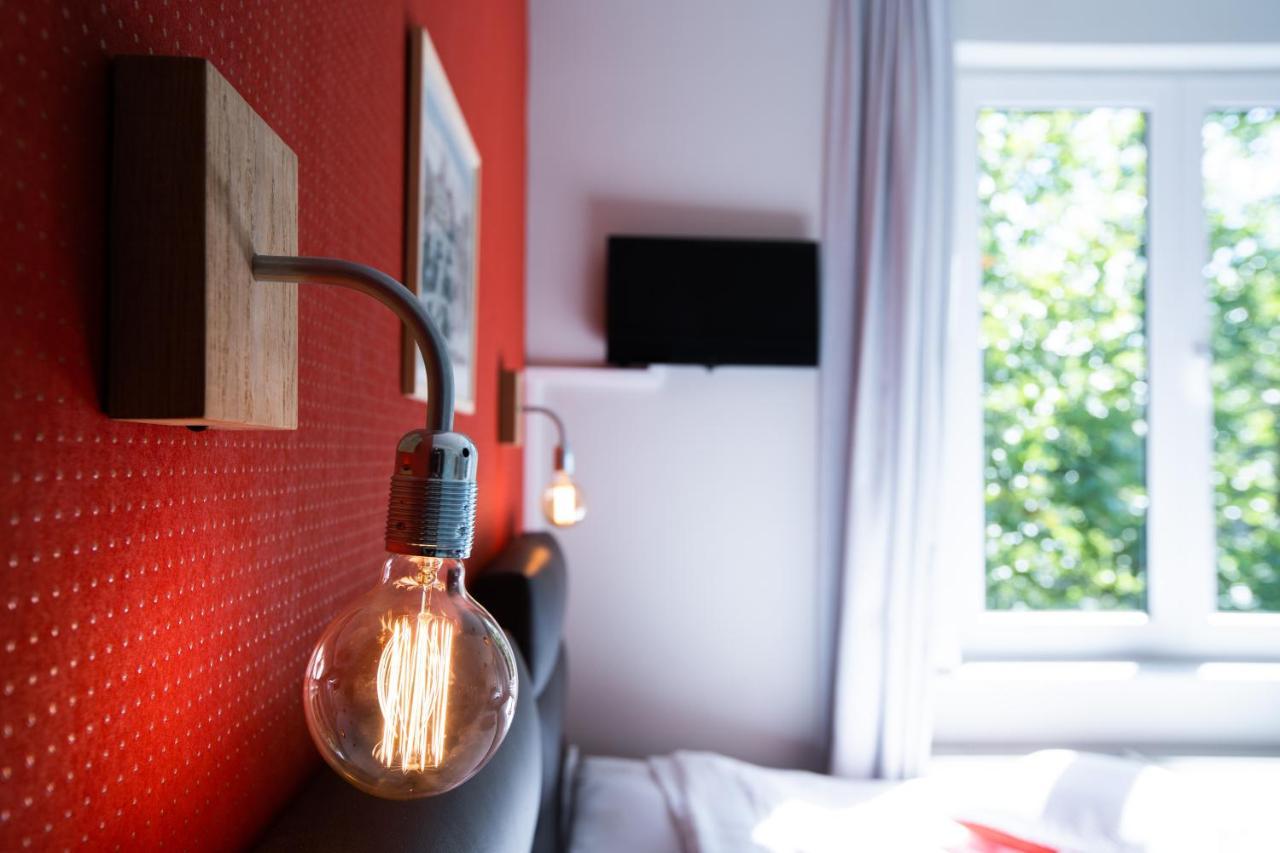 Bed and Breakfast Fred&Breakfast Гент Экстерьер фото